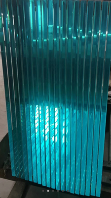 Laminated glass